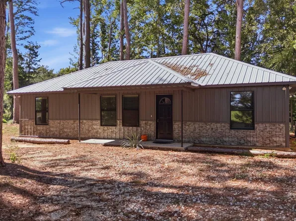 167 County Road 3689, Big Sandy, TX 75755