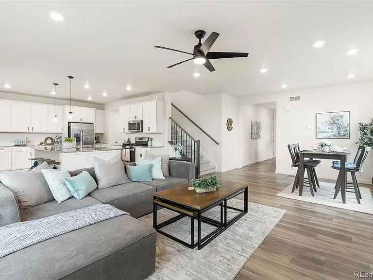 1186 Elbridge Dr — Photo 12