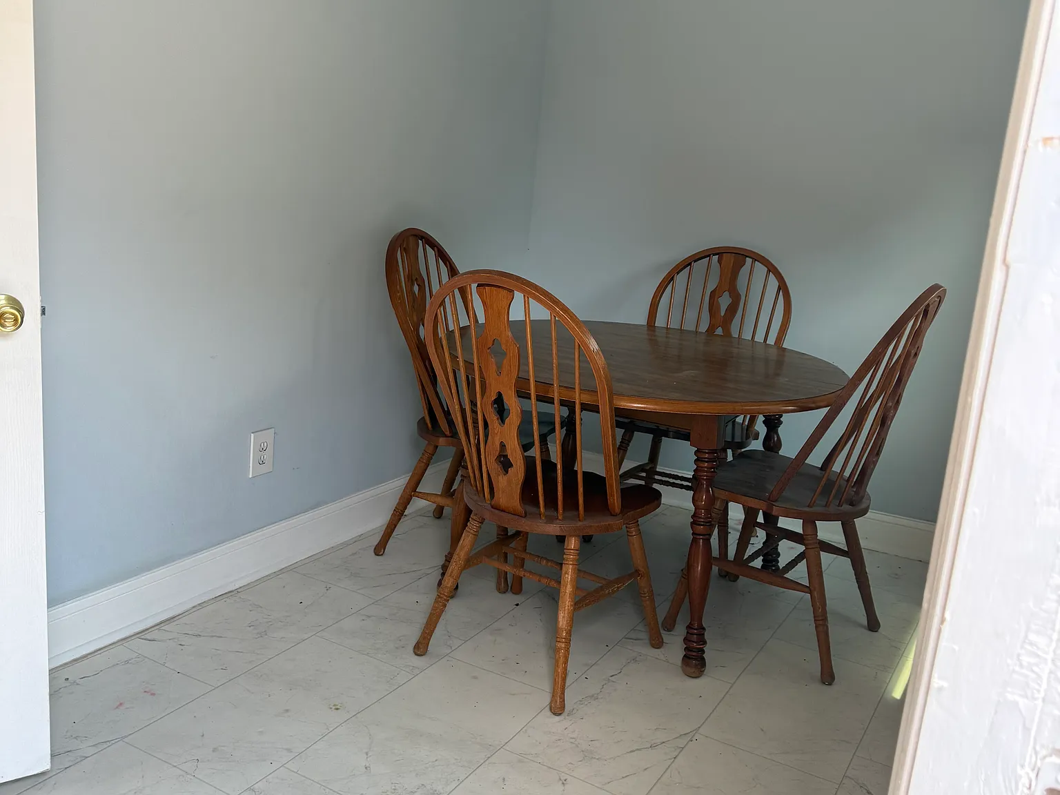 1 bed, 1100 sqft, $1,450 — Photo 3