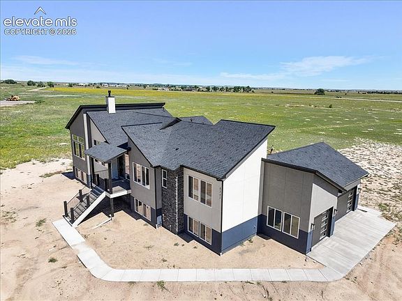 2nd image of 8815 Jae Lynn Dr