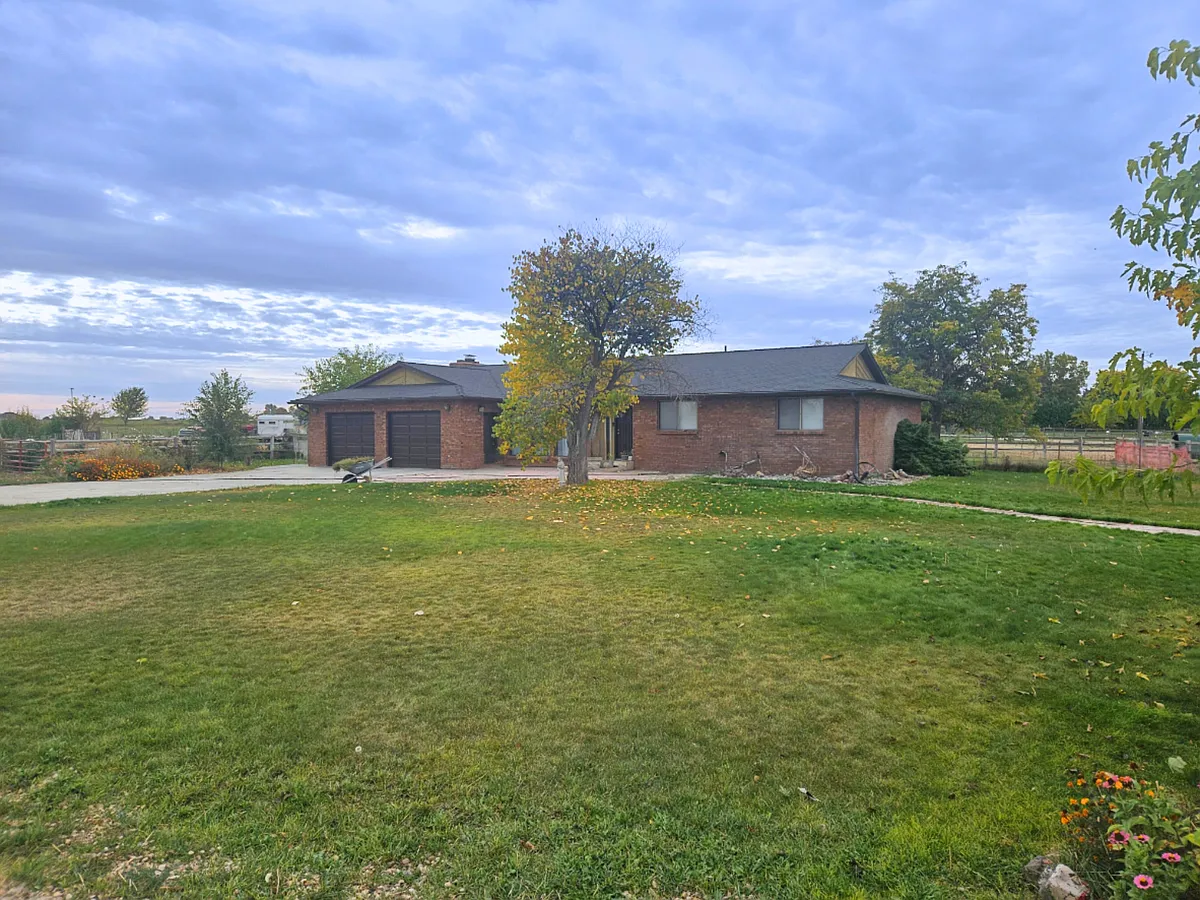 Building Photo - 6907 Wright Ln