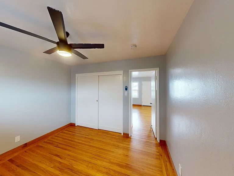 845 Macarthur Blvd — Photo 13