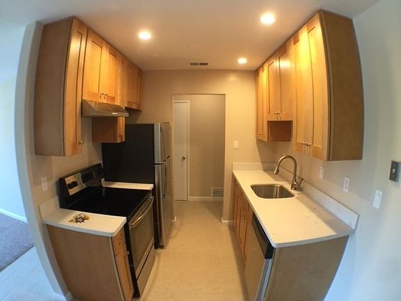 2nd image of 603 E 5th Ave APT 017