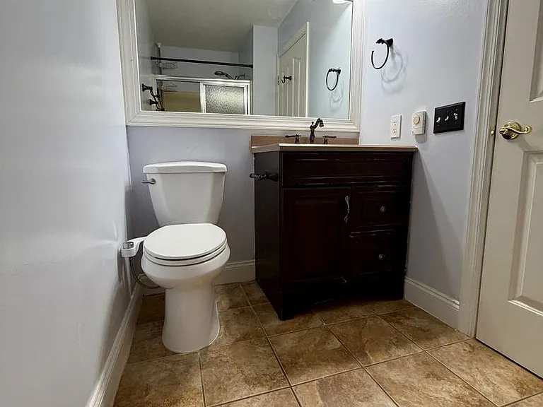 401 Waters Edge Dr — Photo 22