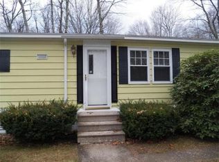 11 1st St, Brookfield, MA 01506