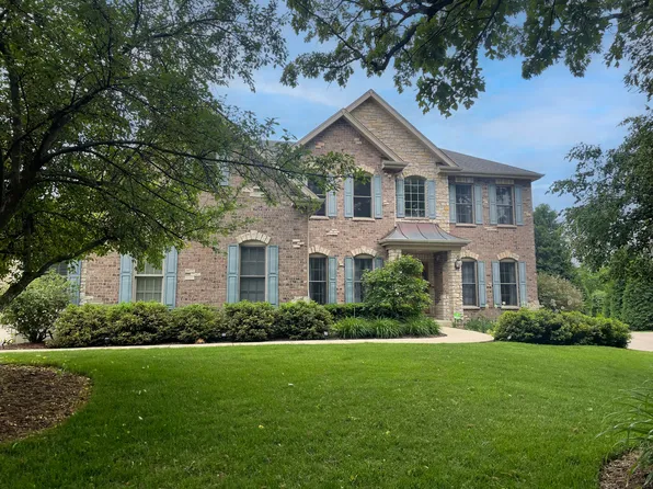 (undisclosed Address), South Elgin, IL 60177
