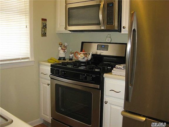 4th image of 2525 Jerusalem Ave APT 2C