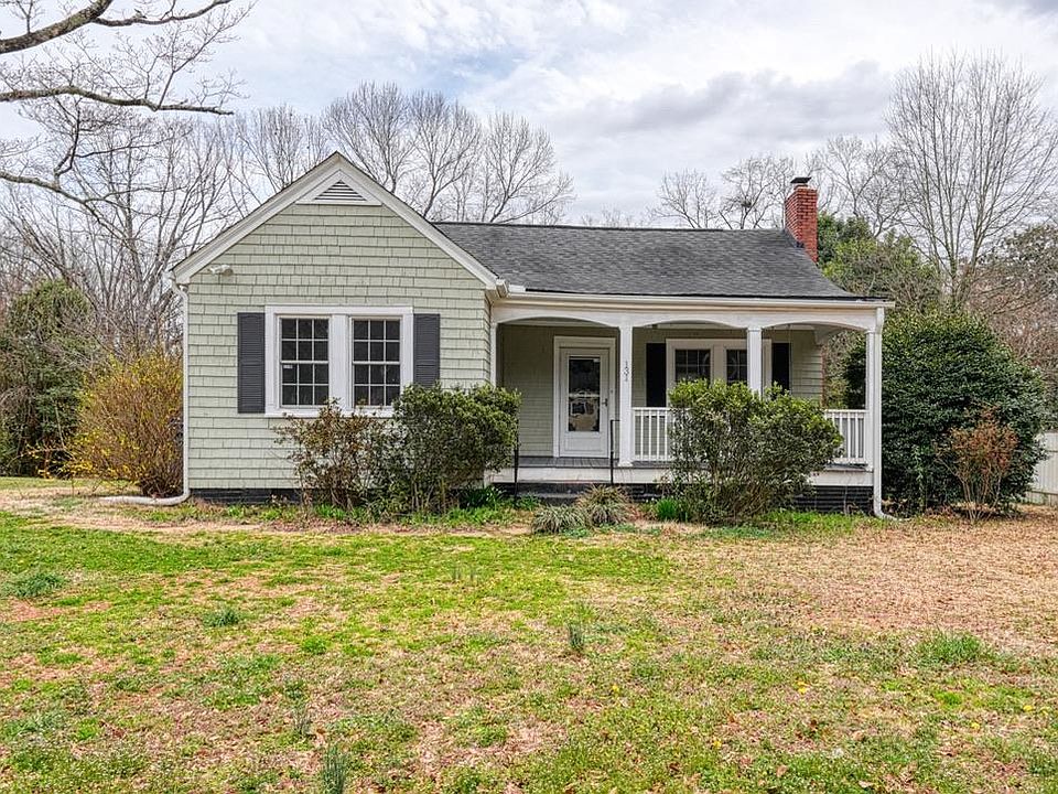 1st image of 131 Ponce De Leon Ave