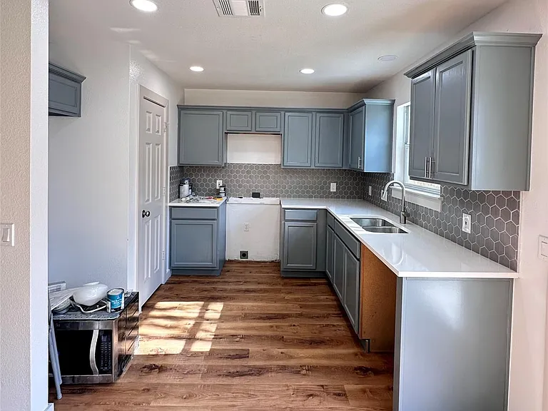 109 High Point Blvd — Photo 7