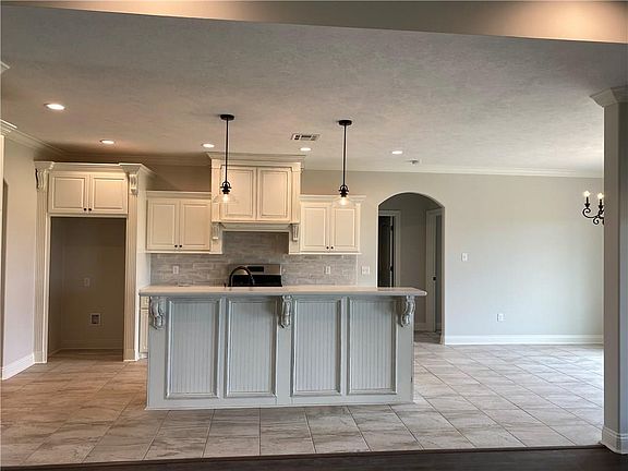 5th image of 5355 Grant Ln
