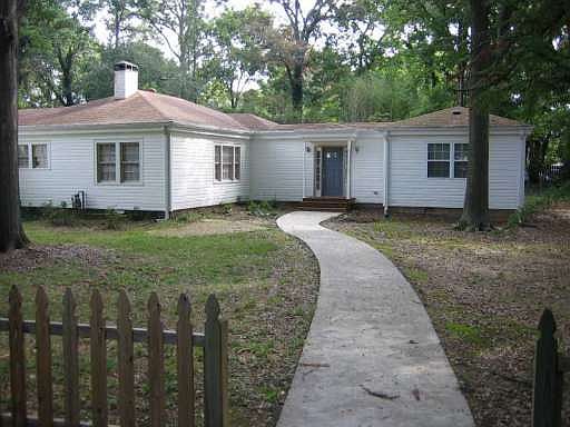 1st image of 2773 Mildred Pl SE
