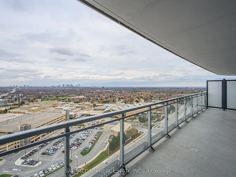 2520 Eglinton Ave W #1714 — Photo 17