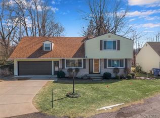3041 Walbridge Dr, Hamburg, NY