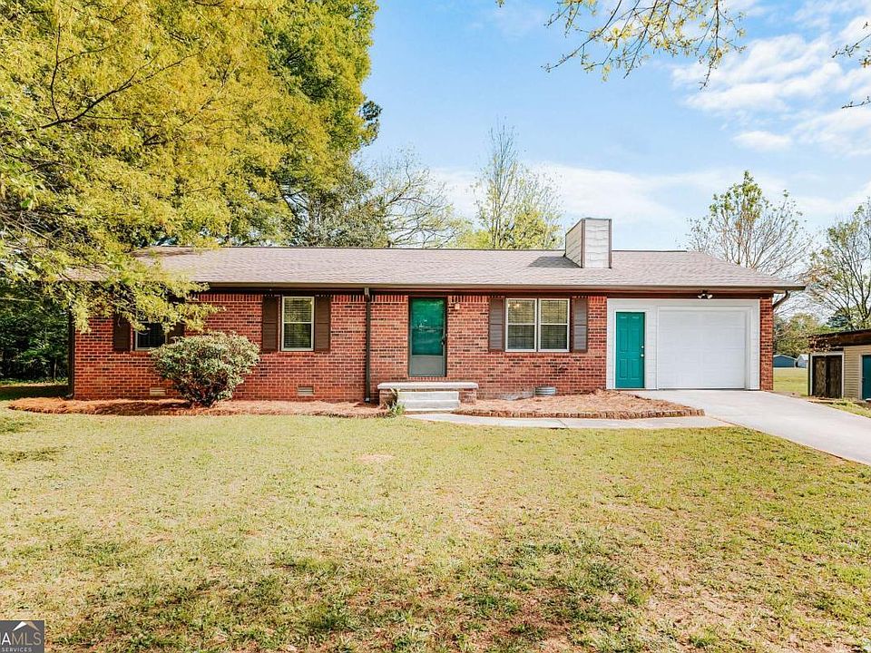 1st image of 329 Gordon Cir