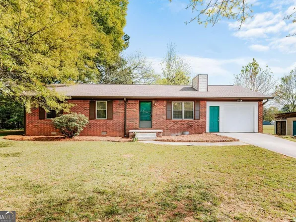 329 Gordon Cir, Winterville, GA 30683