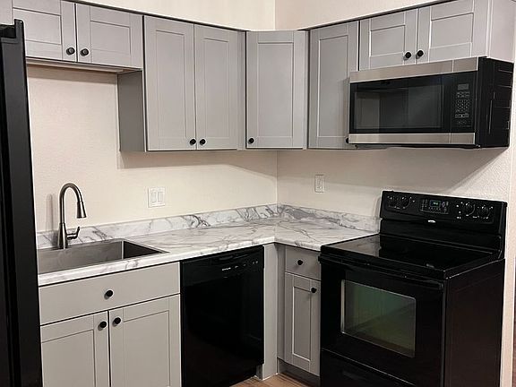 5th image of 4150 N Fremont Ave #Bu4150-a