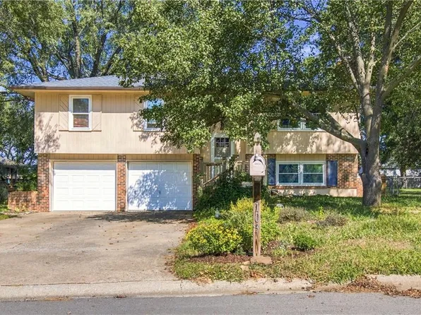 103 Fairview Ave, Warrensburg, MO 64093