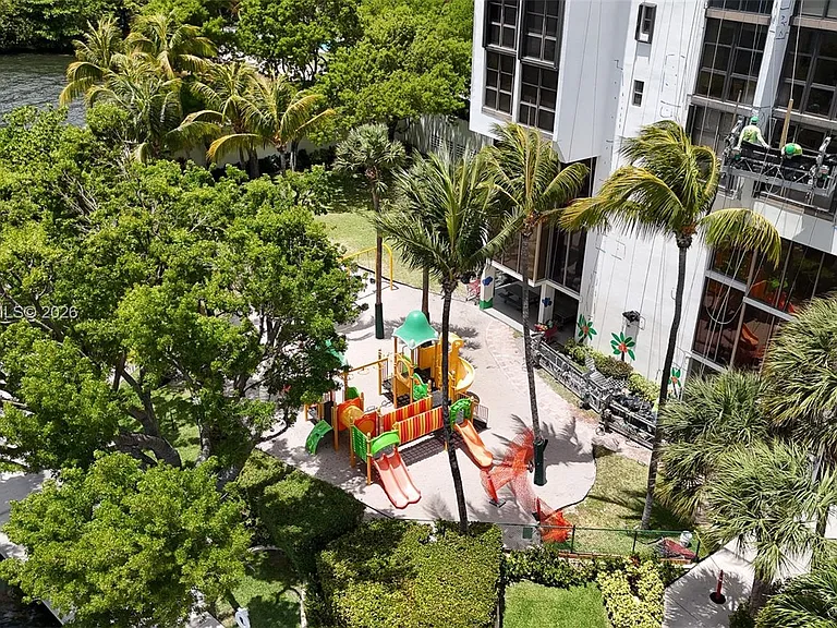 1865 Brickell Ave #A514 — Photo 17