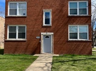 8835 Lavergne Ave APT 2S, Skokie, IL 60077