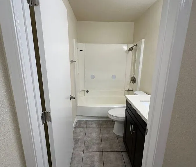 4201 51st St #7 — Photo 6