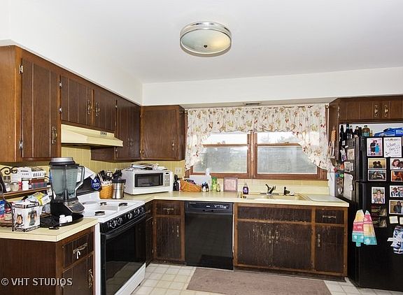 4th image of 1121-1123 Johnston Dr