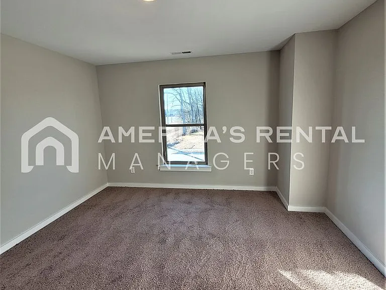 101 Flintlock Way — Photo 27