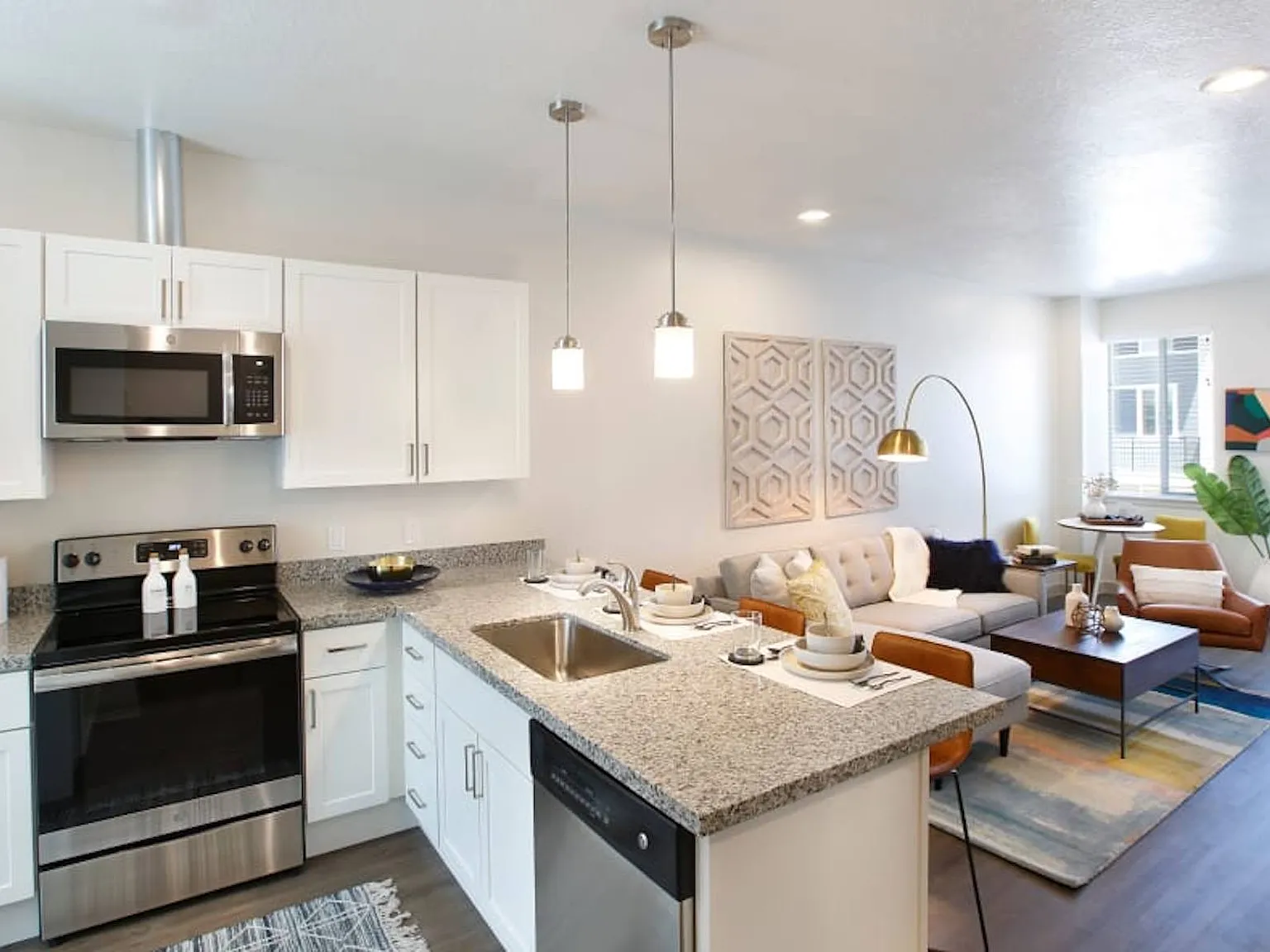 Strata99 Townhomes — Photo 3