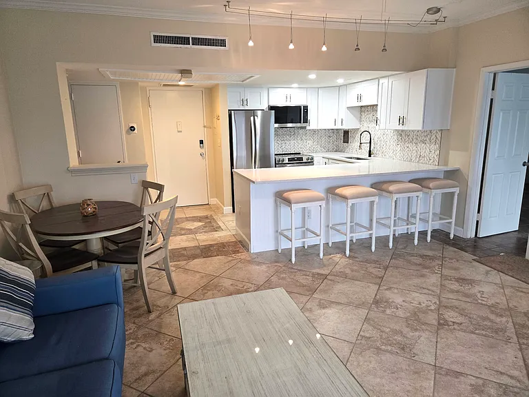880 Mandalay Ave #C1013 — Photo 12