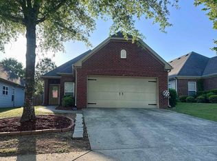 5272 Promenade Dr, Trussville, AL 35173