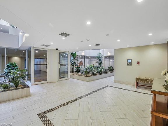 5th image of 5260 S Landings Dr APT 1308