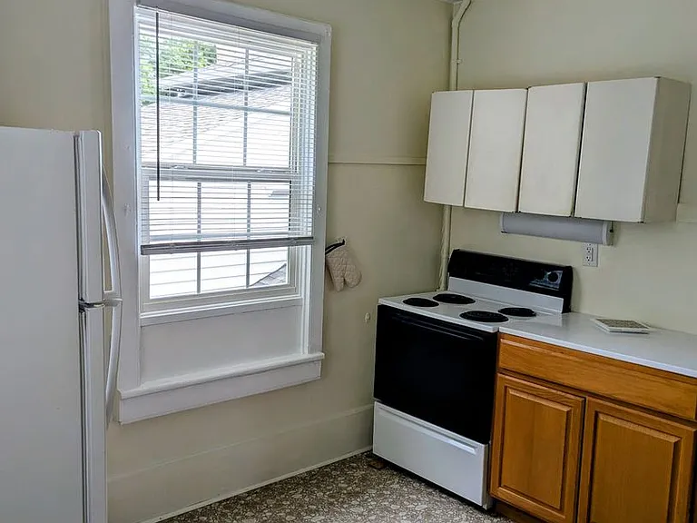 6635 SE 221st St #2 — Photo 35