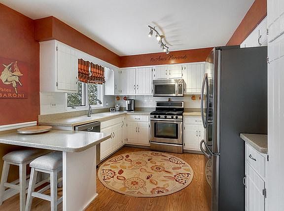 4th image of 15530 Peachtree Dr