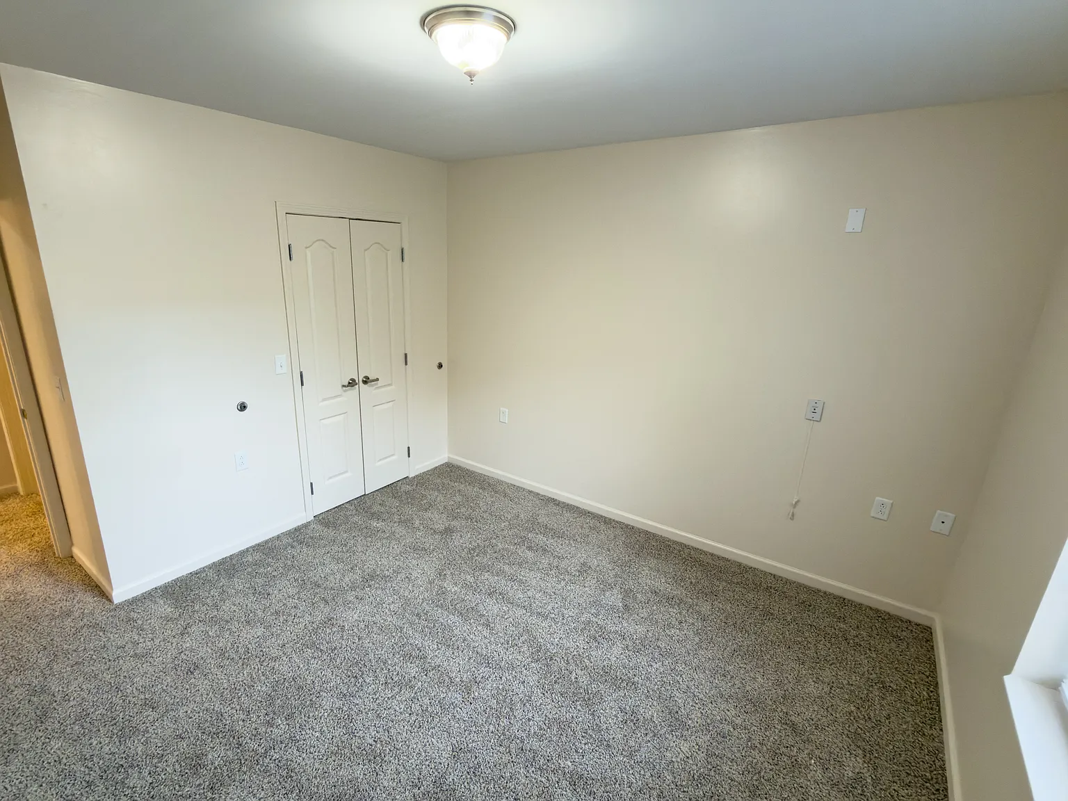Transit Pointe Senior Apartments — Photo 3