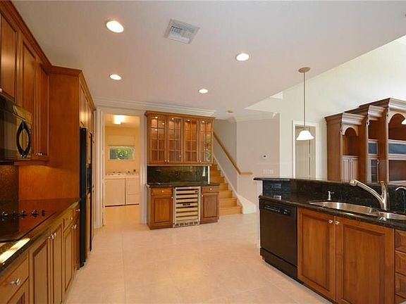 4th image of 11053 Canary Island Ct #11053