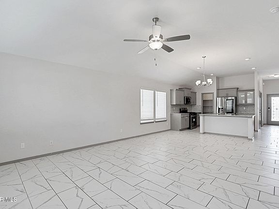 4th image of 1129 Indigo Sky St