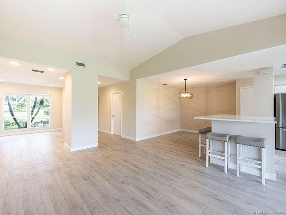 5th image of 2660 SW Westlake Cir