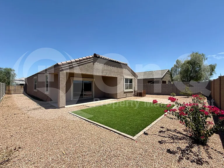 2455 E Alida Trl — Photo 30