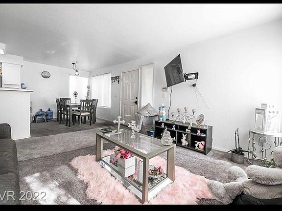 5th image of 3155 Casey Dr Unit 202