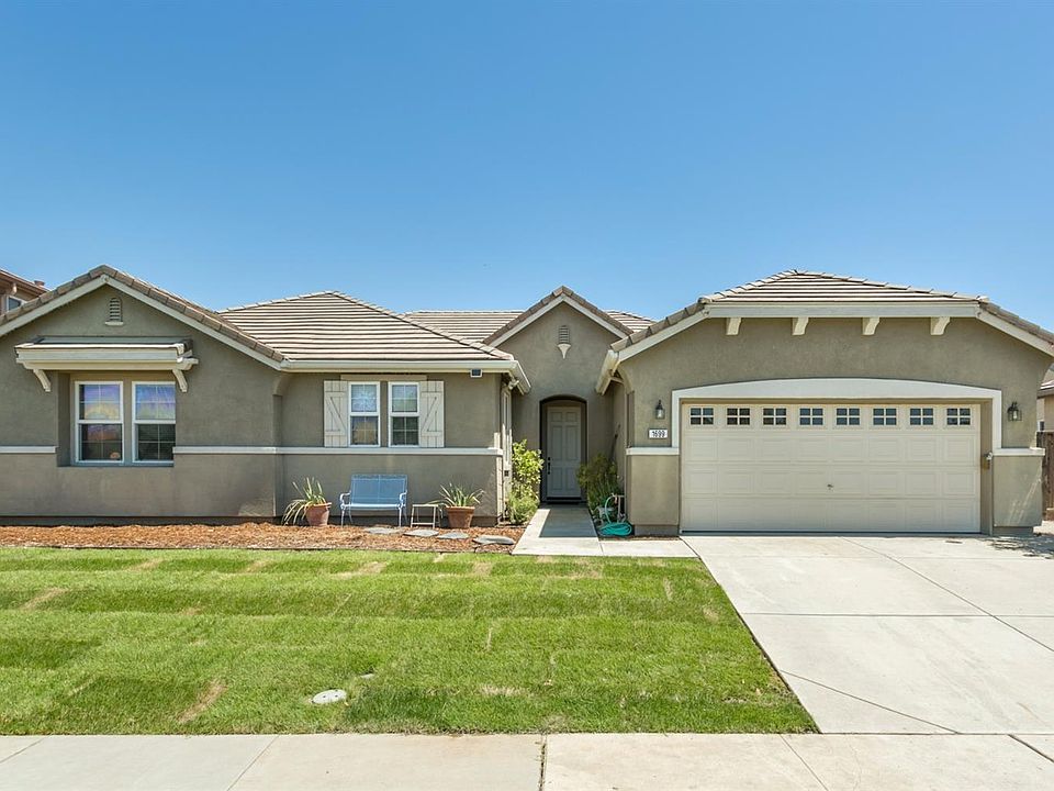 1st image of 1699 Belvedere Way