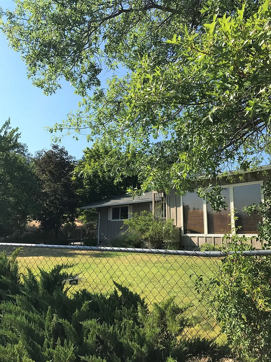 9705 N Highway 3 photo 1