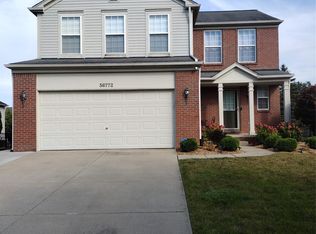 56772 Cardinal Dr, Macomb, MI 48042