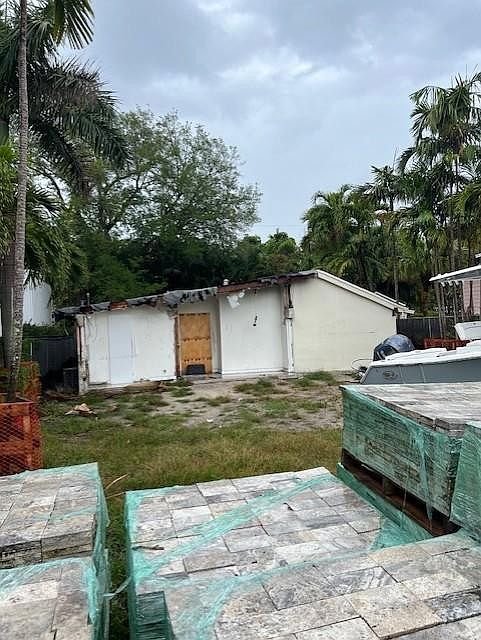 1st image of 1109 SE 9th Street