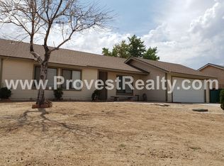 13595 Avenal St, Hesperia, CA 92345