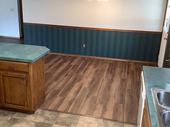 5th image of 3451 S Parkmont Ct