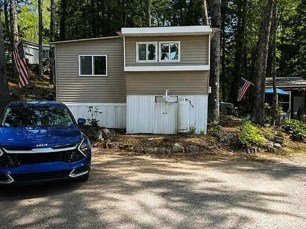 591 Weirs Blvd #94, Laconia, NH 03246