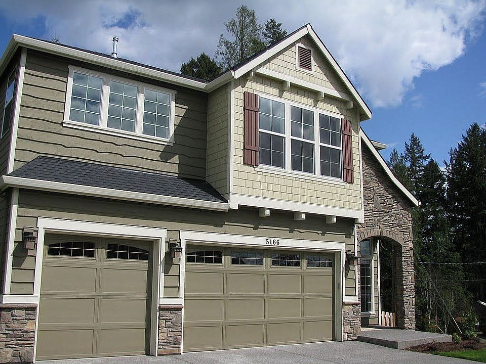 Stone&Cedar Front