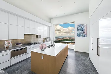 Rented by Brown Harris Stevens