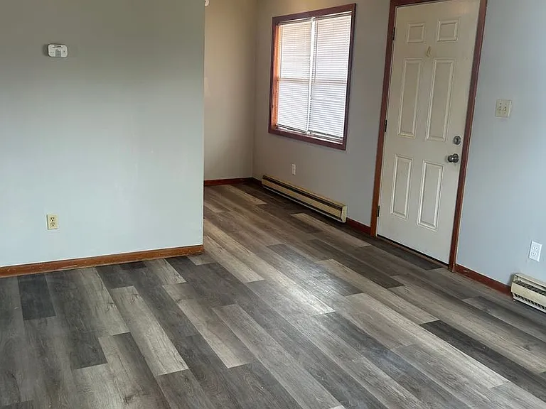 1101 E South Elizabeth St — Photo 6