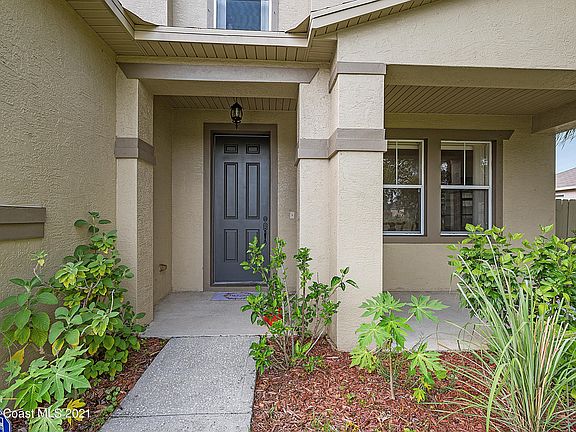 3rd image of 3798 Jupiter Blvd SE