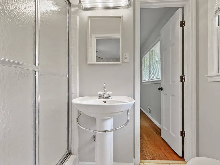 3304 Northbrook Dr — Photo 10